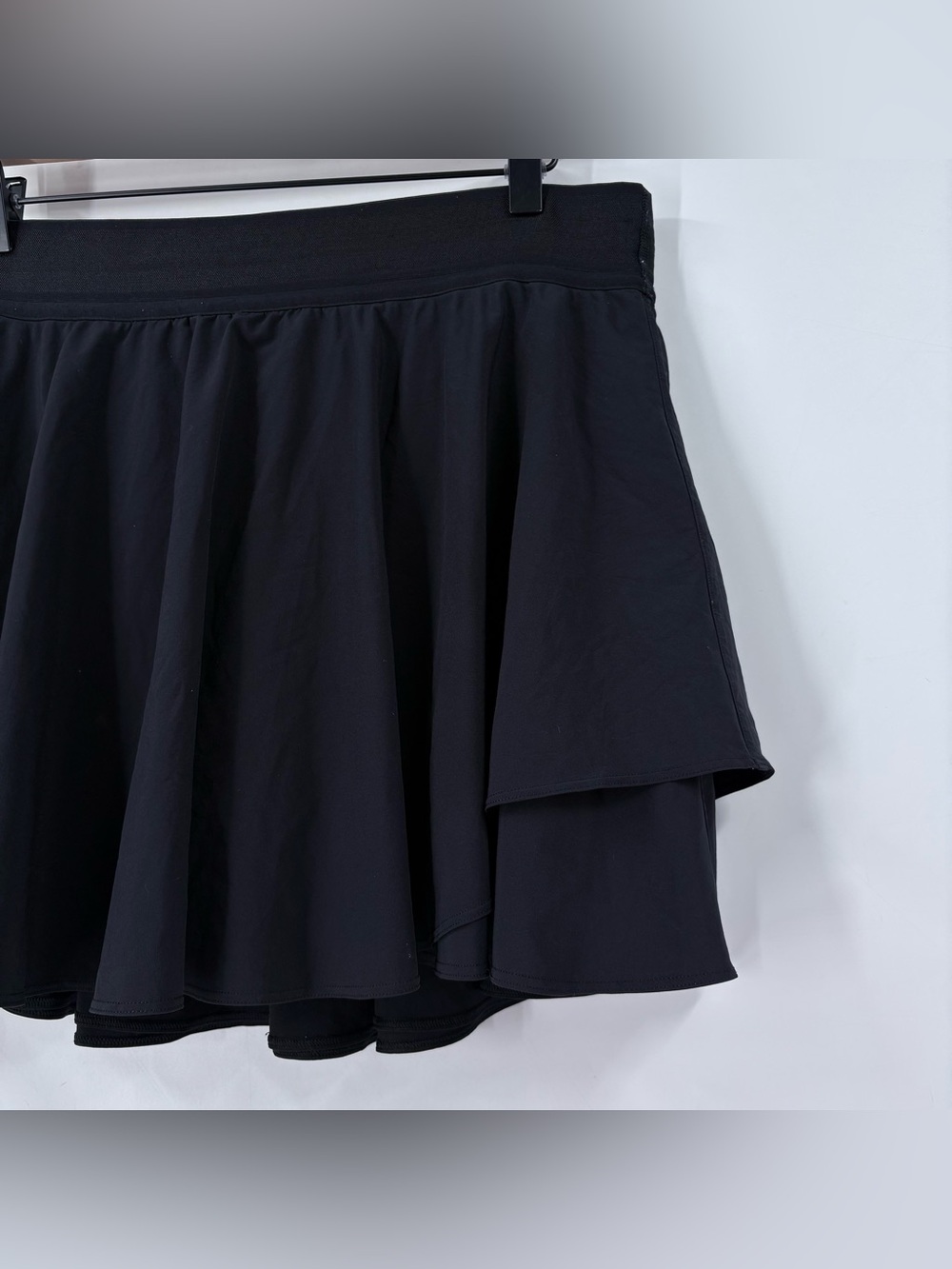 Lululemon Black Court Rival High Rise Skirt - Picture 5 of 13